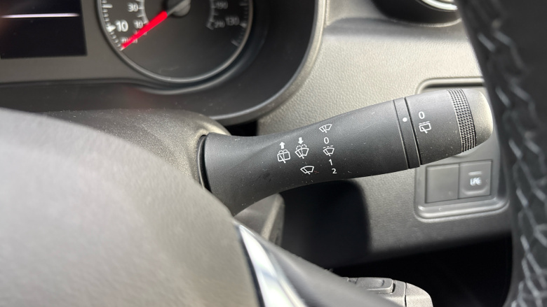 Dacia Duster 1.0 TCe 100 Comfort 5dr Bi Fuel Estate